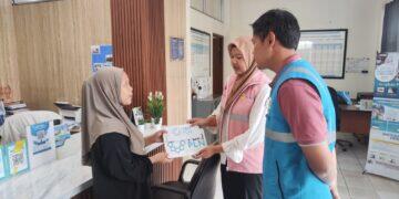 YBM PLN UP3 Cirebon Salurkan Bantuan Kemanusiaan