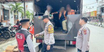Juru Parkir Liar Hingga Anak Punk Jadi Sasaran Penertiban Polresta Cirebon di Kawasan Wisata Batik Trusmi