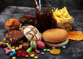 Inilah Makanan Pemicu Kanker yang Perlu Batasi