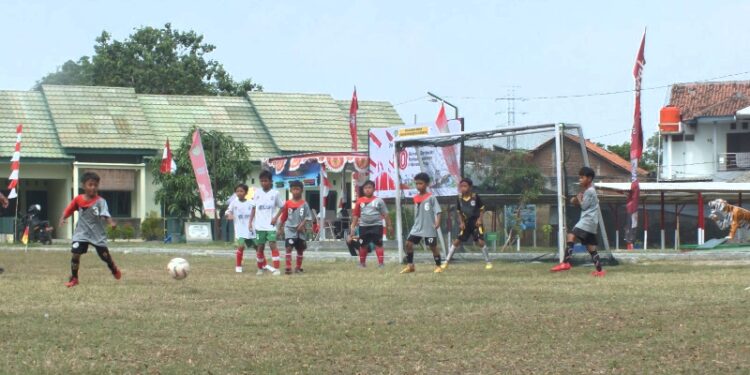 Kodim 0614/Kota Cirebon Gelar Festival Sepak Bola Usia Dini “Piala Dandim Cup 2025”