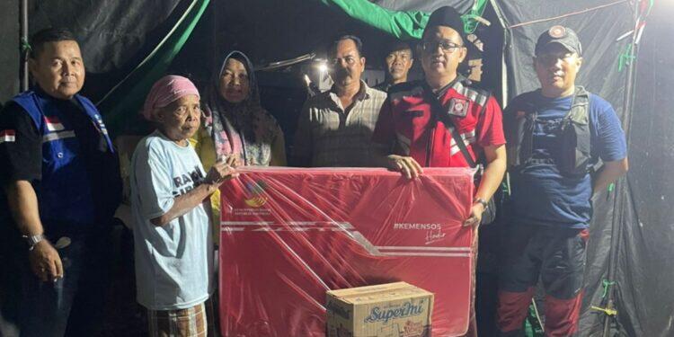 Dinsos Cirebon Lakukan Asesmen dan Dirikan Tenda Darurat untuk Tempat Tinggal Marina