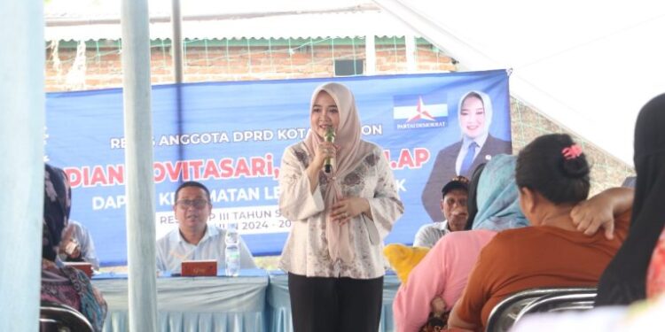 Terkena Jeratan Bank Emok, Warga Curhat ke Dian Novitasari 