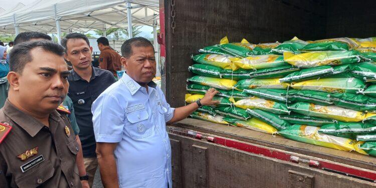 Jelang Hari Kejaksaan, Kejari Majalengka Gelar Pasar Murah