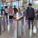 Begini Cara Menggunakan Teknologi Face Recognition Boarding Gate (FR) di Stasiun Cirebonprujakan