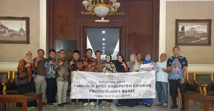 Studi Banding ke Surabaya dan Gresik, Pansus III DPRD Kabupaten Cirebon Perkuat Raperda KTR
