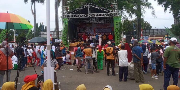 Lomba Jalan Santai