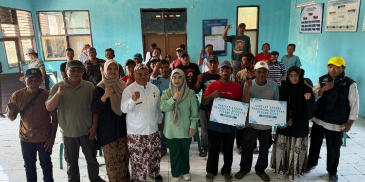 Pemkot Cirebon Bantu Nelayan Dua Unit Rumpon