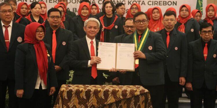 Pengurus IDI Kota Cirebon Masa Bakti 2025–2028 Dilantik