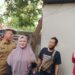 Anggota Dewan Tinjau Tempat Tinggal Nenek Tasmi, Minta agar Direlokasi