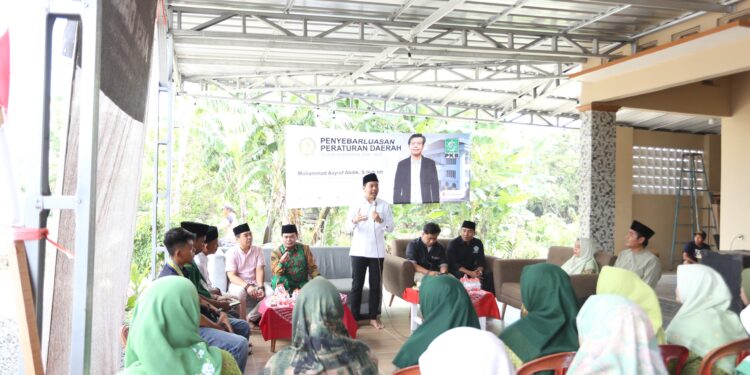 Sosialisasi Perda di Indramayu, Gus Asyrof Tampung Aspirasi Warga Krangkeng soal Pabrik Sepatu