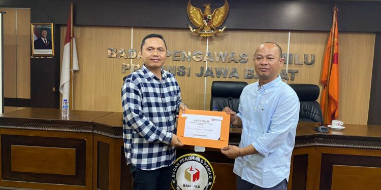Informasi Publik