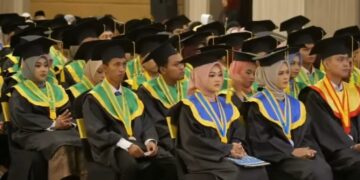 Unisa Kuningan Kukuhkan 369 Wisudawan, Difabel Juga Raih Gelar Sarjana