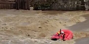 Kegiatan Susur Sungai Berujung Petaka, Dua Mahasiswa Polimdra Hilang di Bendungan Karet