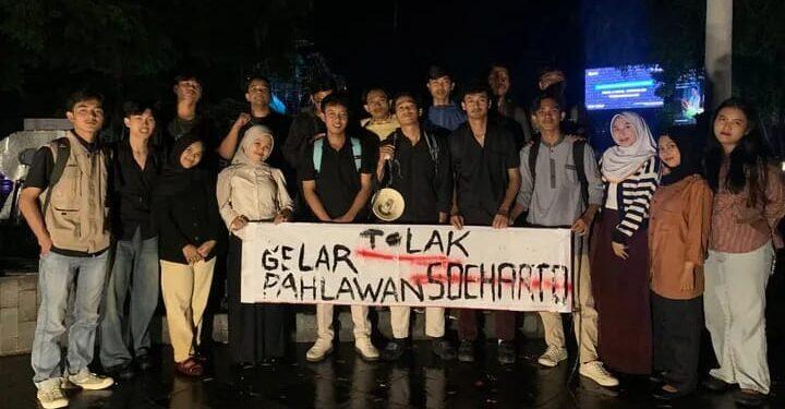 Aliansi BEM se-Majalengka Gelar Aksi Damai, Menolak Gelar Pahlawan Nasional untuk Presiden ke-2 Soeharto