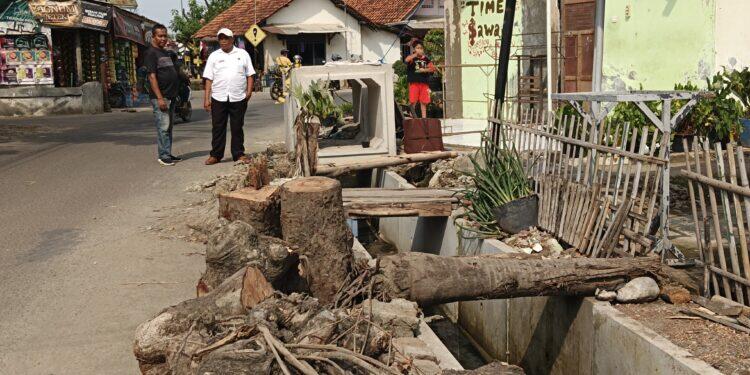 Diduga Ditinggal Kabur, Proyek U-ditch di Cirebon Mangkrak