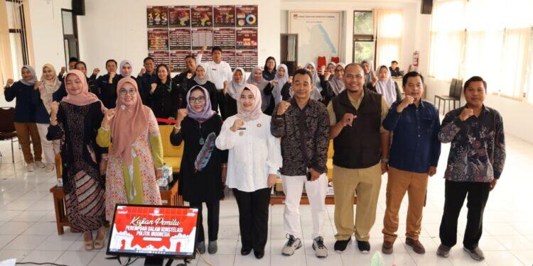 KPU Kota Cirebon Gelar Forum Penguatan Perempuan dalam Konstelasi Politik Indonesia