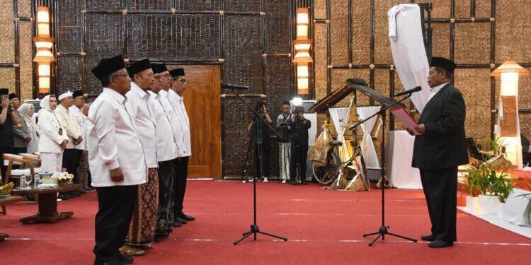 Wakil Wali Kota Cirebon Hadiri Pengukuhan Pengurus MUI Provinsi Jawa Barat Masa Khidmat 2025-2030