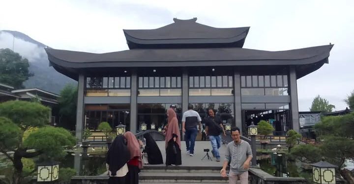 Wisata Kuningan