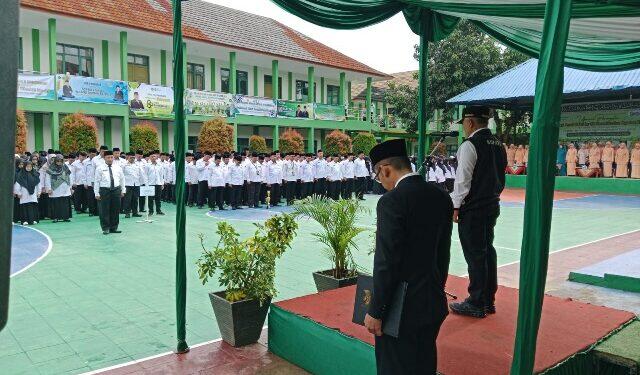 Jadi Inspektur Upacara HAB ke-80 Kemenag, Bupati Kuningan Tegaskan Harmoni Bangsa
