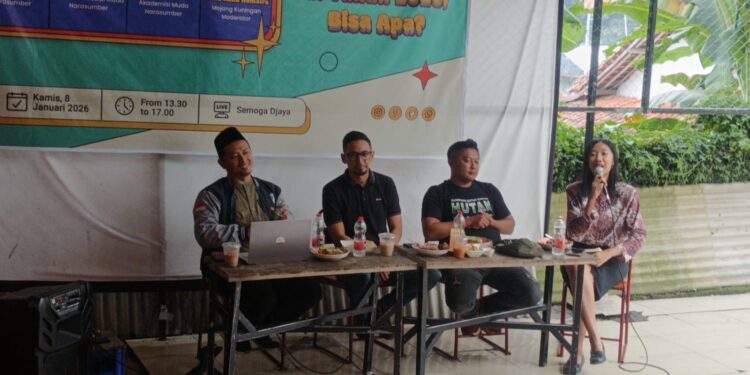 Di Diskusi Warung Rakyat, Edo Ajak Pemuda Kuningan Ambil Peran Bangun Daerah