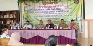 Warga Arumsari Gelar Syukuran Penyerahan Fasum ke Pemkab Cirebon