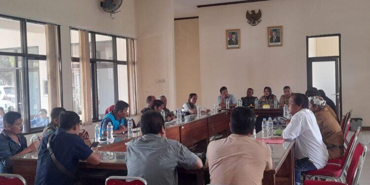 Mediasi Sengketa Tanah Bengkok Setu Kulon di Guwa Lor Buntu