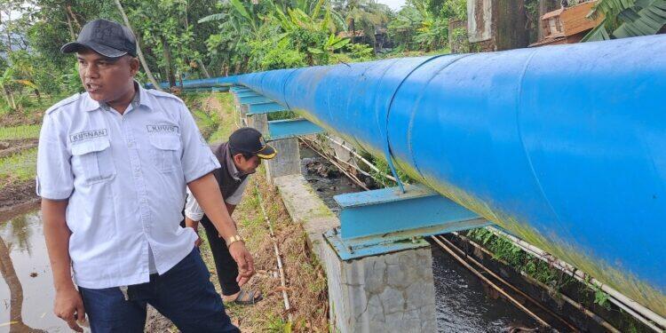 Pemdes Cikalahang Soroti Pipanisasi PDAM Tirta Kamuning, Diduga Langgar Aturan