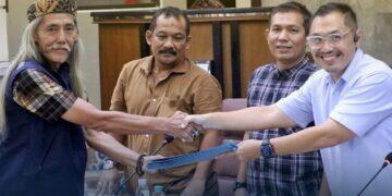 Atas Jasa-jasanya, Mayor Tan Tjin Kie dan Ayip Muh Diusulkan Mendapatkan Penghargaan