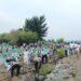 Ratusan Anggota Polres Cirebon Kota Bebersih Pantai Kejawanan 