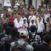 Bupati Kuningan Tarawih di Masjid Syiarul Islam, Ajak Warga Peduli Sesama