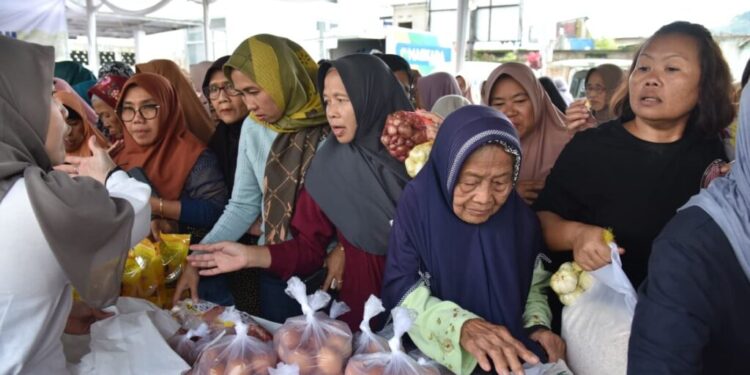 GPM Haurkuning Diserbu Warga, 2 Ton Beras Ludes dalam Sekejap