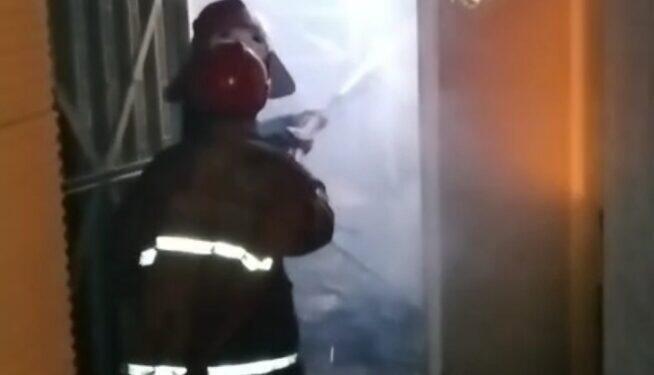 Lalai Mematikan Api Tungku Kayu Bakar, Rumah di Suranenggala Habis Terbakar 