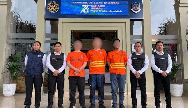 Tegakkan Hukum Keimigrasian, Kantor Imigrasi Cirebon Kembali Deportasi 3 WNA Penyalahguna Izin Tinggal