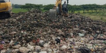 Sampah Kian Membeludak, DLH Cirebon Kekurangan Truk dan Dana