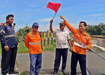 Daop 3 Cirebon Gelar Simulasi Darurat Kendaraan Mogok di Perlintasan Sebidang 