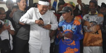 Ratusan Tukang Becak di Cirebon Terima Kompensasi, Segini Besarannya!