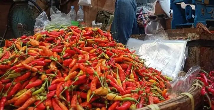 H-3 Lebaran, Stok Sembako Kuningan Aman, Harga Cabai Tembus Rp100 Ribu/Kg