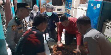 Jelang Berbuka Puasa, Polisi Evakuasi Penemuan Jasad Balita di Saluran Sungai Cipelang 