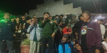 Parade Genjring dan Angklung Semarakkan Malam Takbiran di Awirarangan