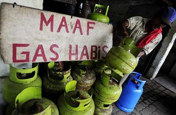 Usai Lebaran, Gas Elpiji 3 Kg Langka di Kuningan, Warga Berburu hingga Antar Desa