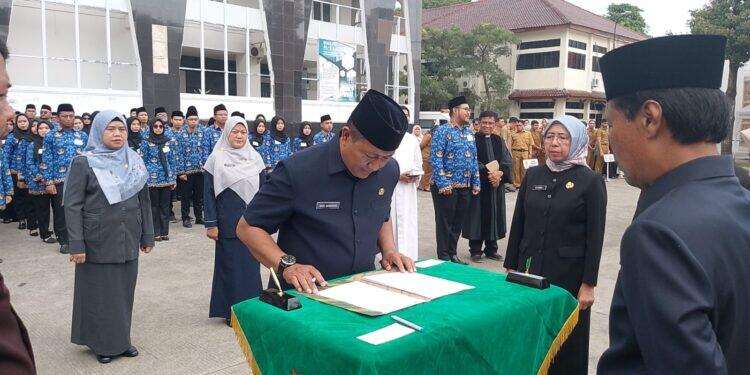Wali Kota Mutasikan Kadishub ke Disdukcapil 