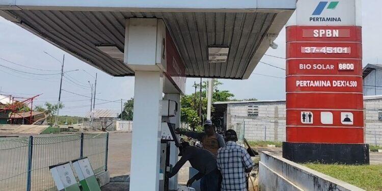 DKPPP Kota Cirebon Fasilitasi Tambahan BBM untuk Nelayan Kejawanan dari Pertamina