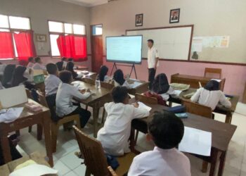 Latih Literasi Teknologi Siswa, UTS SD di Majalengka Berbasis Digital