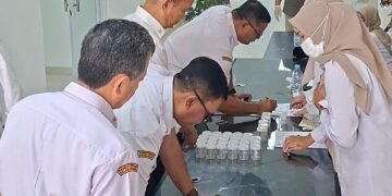 BNN Sidak Rapat Pemda Kuningan, Sejumlah Pejabat Jalani Tes Urine