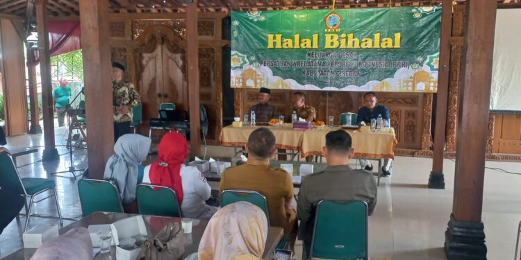 PWRI Cirebon Aktif Dukung Pembangunan, dari Rutilahu hingga Edukasi Kebersihan