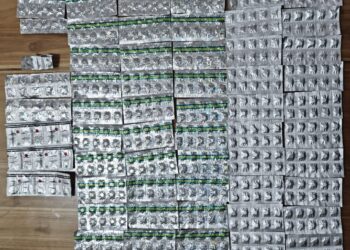 Polresta Cirebon Tangkap Pengedar Obat Keras Ilegal, Ratusan Pil Disembunyikan di Kardus Setrika