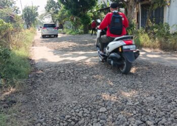 Jalan Dompyong–Babakan Ditambal, Betonisasi Tunggu Proses Lelang