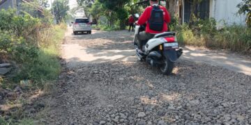 Jalan Dompyong–Babakan Ditambal, Betonisasi Tunggu Proses Lelang