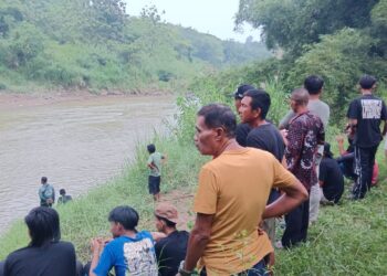 Dua Pelajar SMP Tenggelam di Sungai Cisanggarung, Tim Gabungan Lakukan Pencarian