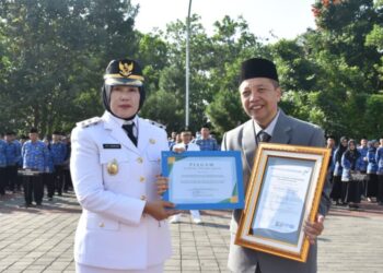 Disdukcapil Kuningan Borong Dua Penghargaan, Perkuat Keamanan Data Warga